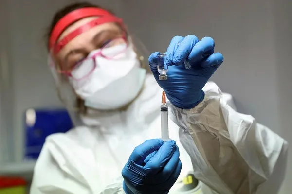 bilim-kurulu-saglik-bakani-fahrettin-koca-baskanliginda-toplaniyor-masada-asilama-sureci-var-1611121602540.jpeg Son dakika: Sağlık Bakanı Fahrettin Koca'dan Bilim Kurulu Toplantısı sonrası kritik aşı açıklaması-4