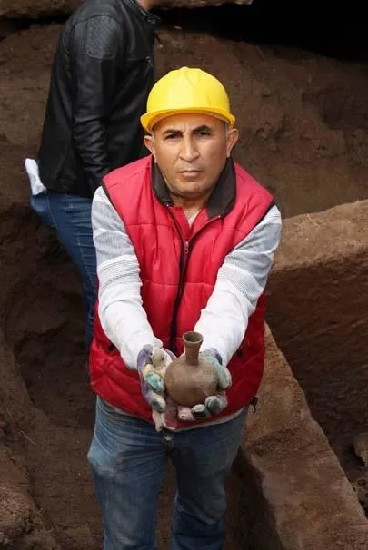 Kayseri'deki gizemli lahitten çıkanlar şok etti!-3