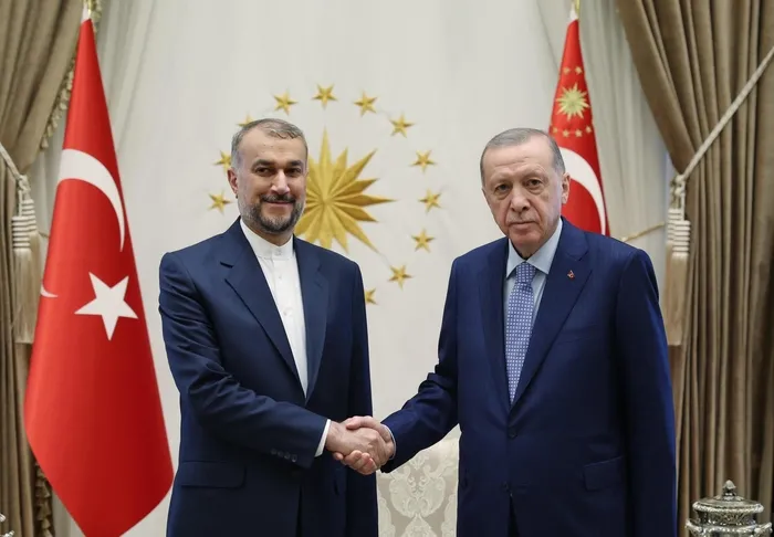 baskan-erdogan-libya-devlet-yuksek-konseyi-baskani-tekaleyi-kabul-etti-1698844253902.jpeg Başkan Erdoğan'ın diplomasi trafiği sürüyor! Tek tek Külliye'de kabul etti: Elçiler güven mektubu sundu-2