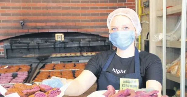 Edirneli fırıncıdan mor simit