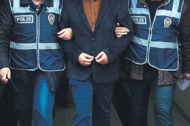 FETÖ’ye itirafçı darbesi! 4 bin 700 şüpheliden bin 250’si itirafçı oldu