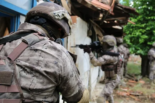 Korucu Mustafa Erdem'i şehit eden terörist Mehmet Zeki İlmin yakalandı-3