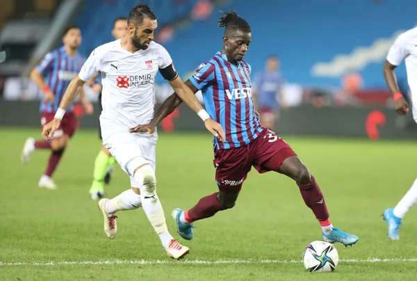 son-dakika-trabzonspor-edgar-ie-ile-yollari-ayirdi-1642153949017.jpg SON DAKİKA: Trabzonspor Edgar Ie ile yolları ayırdı-2
