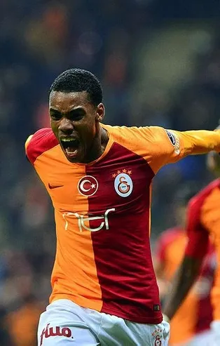 Sat Rodrigues’i al Onyekuru'yu