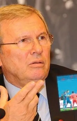 MHK'dan Trabzonspor ile Medipol Başakşehir maçı itirafı: Skrtel - Nwakaeme pozisyonu penaltıydı