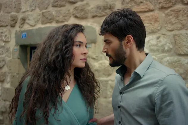 Hercai 10.son bölümü ile zirvede (Hercai son bölüm full izle)