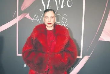 Serenay Sarıkaya’nın evi olay oldu!