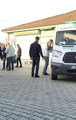Tekirdağ'da akılalmaz olay! Aile üyeleri isyan etti: Bu cenaze yürüyerek mi çıktı?