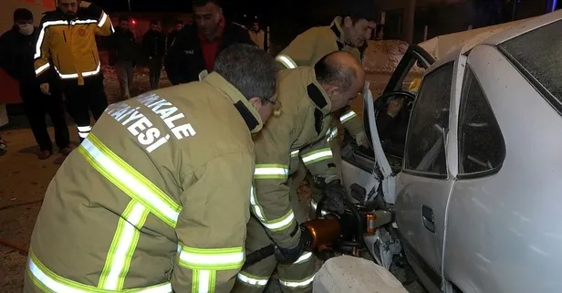 Kırıkkale'de meydana gelen trafik kazasında ekipler zamanla yarıştı!