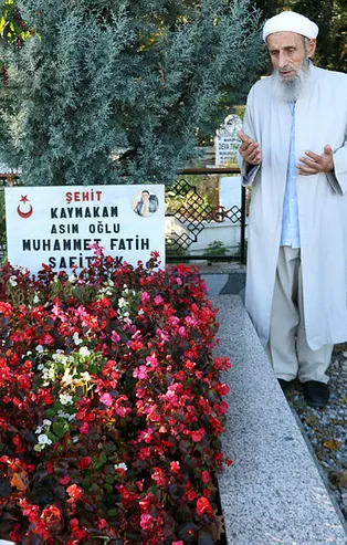 Şehit Kaymakam Muhammed Fatih Safitürk'ün babası Asım Safitürk vefat etti