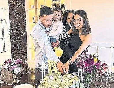 Mutlu mesut aile!