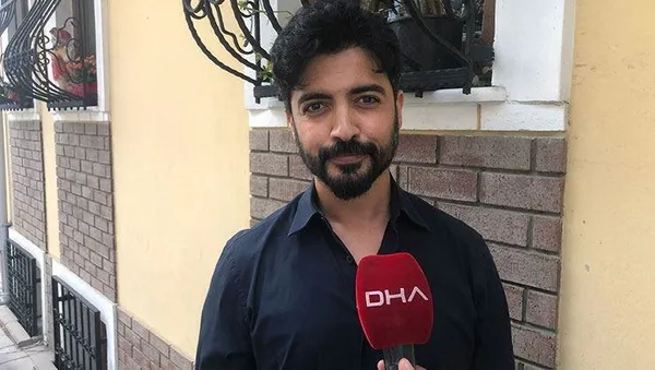 yusuf-guney-taksi-soforuyle-yasadigi-gerginligi-paylasti-o-anlari-saniye-saniye-yayinladi-1627156135961.jpg Yusuf Güney taksi şoförüyle yaşadığı gerginliği paylaştı! Olay olan görüntülerin ardından ilk açıklama geldi-5