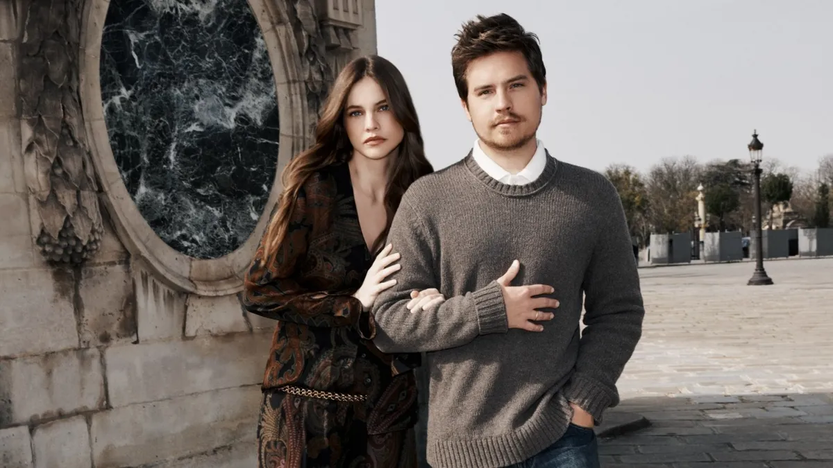 1791720724841.jpg Orta Dünya’da anne oldu! Barbara Palvin ve Dylan Sprouse kızı Sylvie ile ilk kez objektif karşısında-8