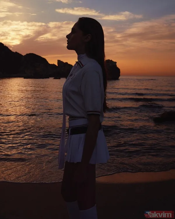 Seda Sayan’ın müstakbel gelini Miray Daner mini eteğiyle olay oldu! Sevgilisi Oğulcan Engin bakın ne tepki verdi! Kumsal pozları... - 9