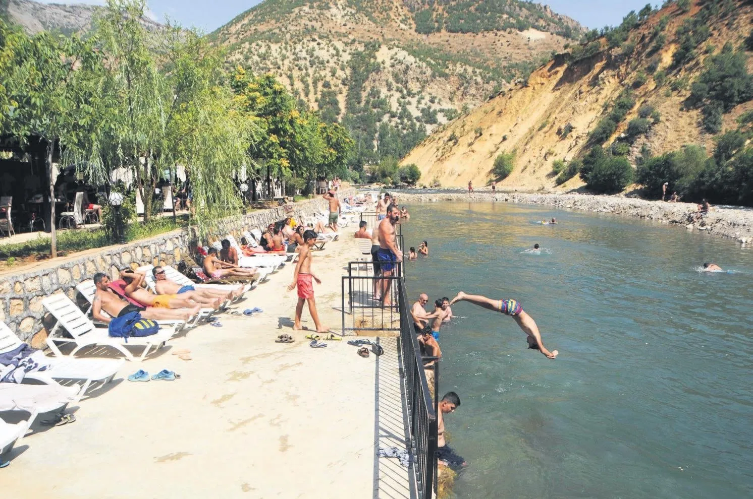 Munzur Ege’yi beachti!