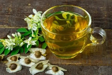 Yeşil çayla keskin dişler