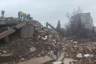 Dört voleybolcu daha deprem kurbanı