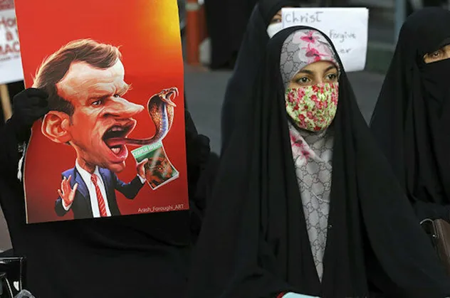 Almanya'da Fransız Charlie Hebdo dergisine karşı yapılacak protestolar yasaklandı