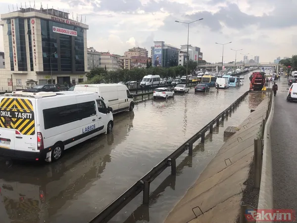 Meteoroloji uyarmıştı! Pendik'te araçlar mahsur kaldı, trafik durdu - 6