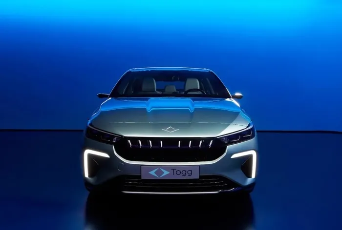 turkiyenin-yerli-ve-milli-otomobili-toggun-yeni-modeli-gorucuye-cikti-iste-ilk-goruntuler-1704831050319.jpeg İşte T10F'den ilk görüntüler | Türkiye'nin yerli ve milli otomobili Togg dünya sahnesinde! Yeni modelin özellikleri neler? Ne zaman yollarda olacak?-17