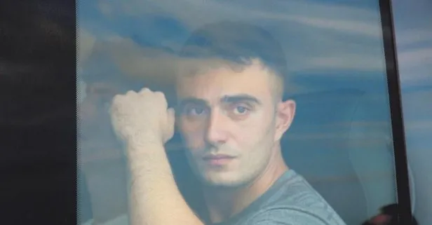 Üsteğmen kardeşe son veda! Yüzbaşı Hasan Kürşat Ayar, kardeş acısıyla sarsıldı