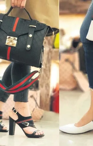 Bodrum polisi çakma çanta satan mağazalara operasyon düzenledi