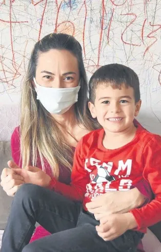 Otizmli evladı Kaan'la yaşayan Ayça Alemdar'ın feryadı: Sadece sevgi istiyoruz!