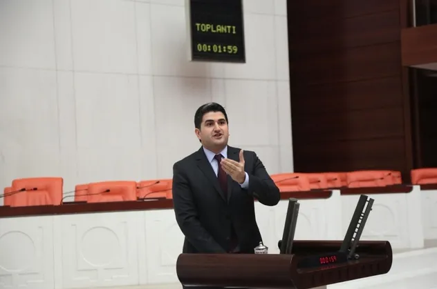 CHP'li Onursal Adıgüzel'in fatura dramı