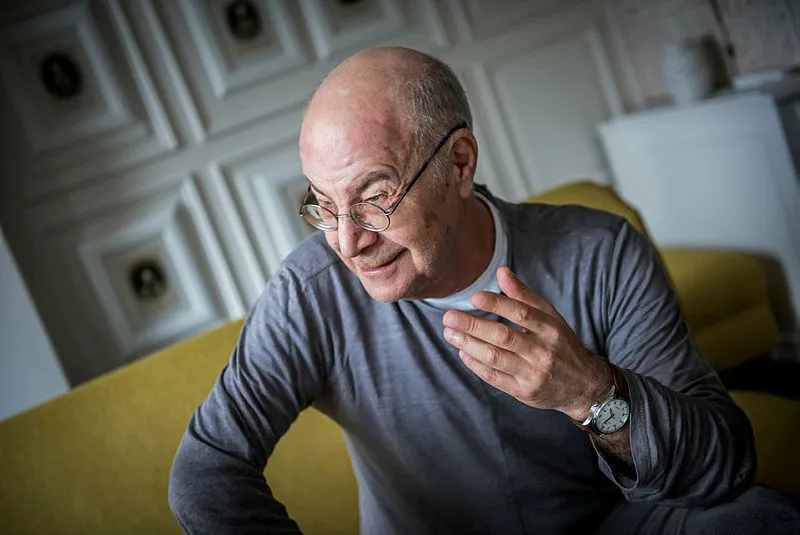 Ünlü usta Mazhar Alanson'u Twiitter'da topa tutuyorlar! - 2