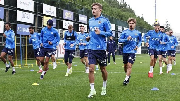 trabzonspor-fenerbahce-canli-mac-izle-17-ekim-super-lig-trabzonspor-fenerbahce-maci-sifresiz-canli-yayin-izle-iste-11ler-1634475317892.jpg Trabzonspor - Fenerbahçe maç özeti - maç sonucu! 17 Ekim Süper Lig Trabzonspor - Fenerbahçe maçı kaç kaç bitti?-3