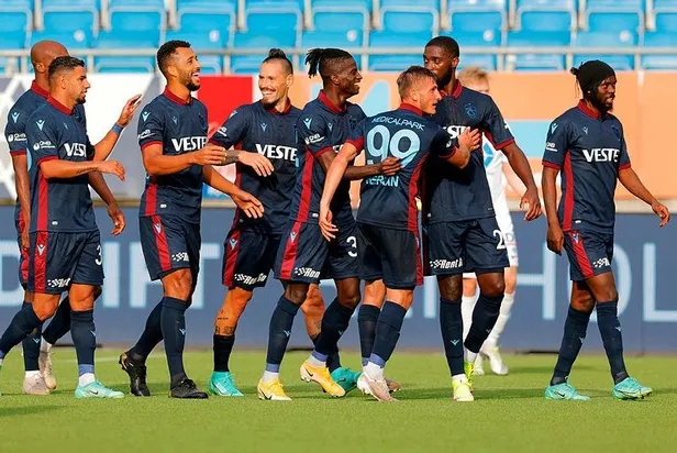 trabzonsporun-muthis-sampiyonluk-kutlamasina-dunyaca-unlu-medya-kuruluslari-lineker-ve-modricde-kayitsiz-kalma-1651617098430.jpeg Trabzonspor'un müthiş şampiyonluk kutlamasına dünyaca ünlü medya kuruluşları Lineker ve Modric'de kayıtsız kalmadı-3