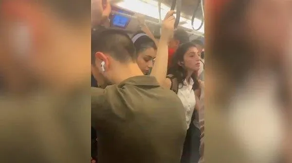 CHP'li İBB vatandaşın burnundan getirdi! Yine yeni yeniden metrobüs skandalı! Yolcular tahliye edildi-3