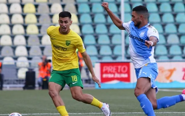 galatasaraya-surpriz-makedon-torrent-istedi-yonetim-dugmeye-basti-1642156945565.jpg Galatasaray'a sürpriz Makedon! Torrent istedi yönetim düğmeye bastı-4