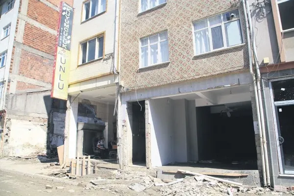 Kastamonu'da hem babasını hem de altınları kaybeden geçten örnek davranış-1