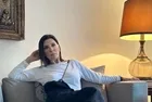 Dekolteye çiçekli sansür! 82 yaşındaki Nebahat Çehre'den filtreli tatil poz