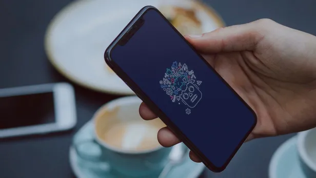 ogrencilere-vergisiz-telefon-satisi-basladi-mi-2023-vergisiz-telefon-ve-bilgisayar-alimi-sartlari-ne-yas-sinir-1695743288848.jpg Öğrencilere vergisiz telefon satışı başladı mı 2023? Vergisiz telefon ve bilgisayar alımı şartları ne? Yaş sınırı var mı?-3