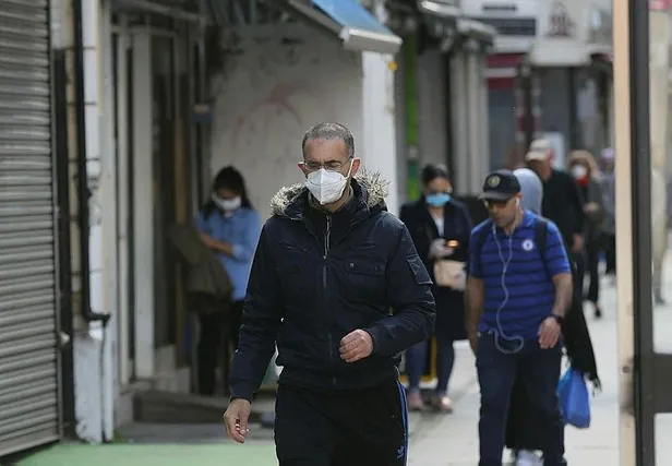 Son dakika: İngiltere'de Kovid-19'dan ölenlerin sayısı 28 bin 131'e yükseldi-2