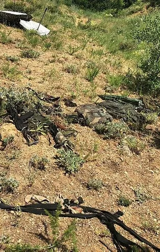 Hakkari'de terör örgütü PKK'ya ait mühimmat ele geçirildi