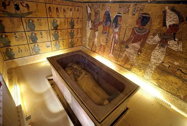 Mısır firavunu Tutankhamun İstanbul’a geliyor! Çocuk kralın hazinesi uzmanların ilgi odağı oldu-3