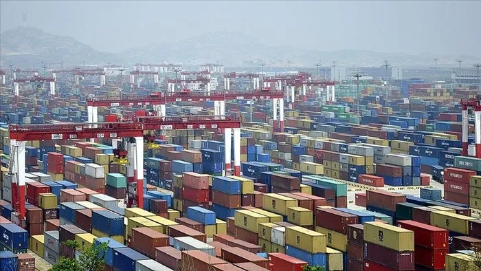 ticaret-bakani-omer-bolat-en-yuksek-seviyelere-ulasti-diyerek-duyurdu-onceki-yila-gore-yuzde-129-artisla-2542-1702566499641.jpeg Ticaret Bakanı Ömer Bolat "En yüksek seviyelere ulaştı" diyerek duyurdu! Önceki yıla göre yüzde 12,9 artışla 254,2 milyar dolara yükseldi-4