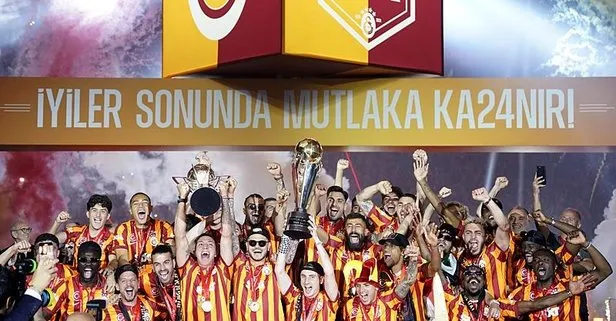 Çifte kupalı şampiyon Galatasaray yeni sezon planlaması için resmen düğmeye bastı