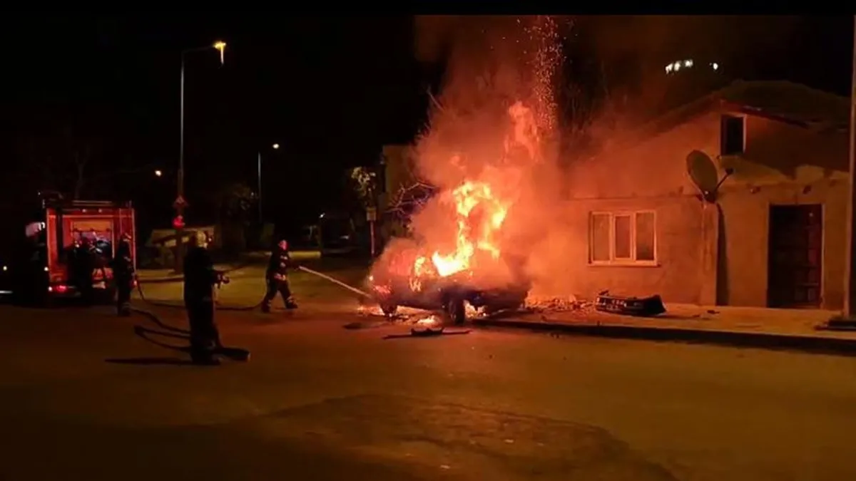 Edirne'de korkunç olay! Kaza sonrası otomobil alev aldı: 4 ölü | Kimlikleri belli oldu