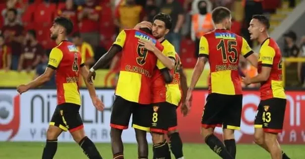 Göztepe, Başakşehir karşısında geriden geldi kazandı!