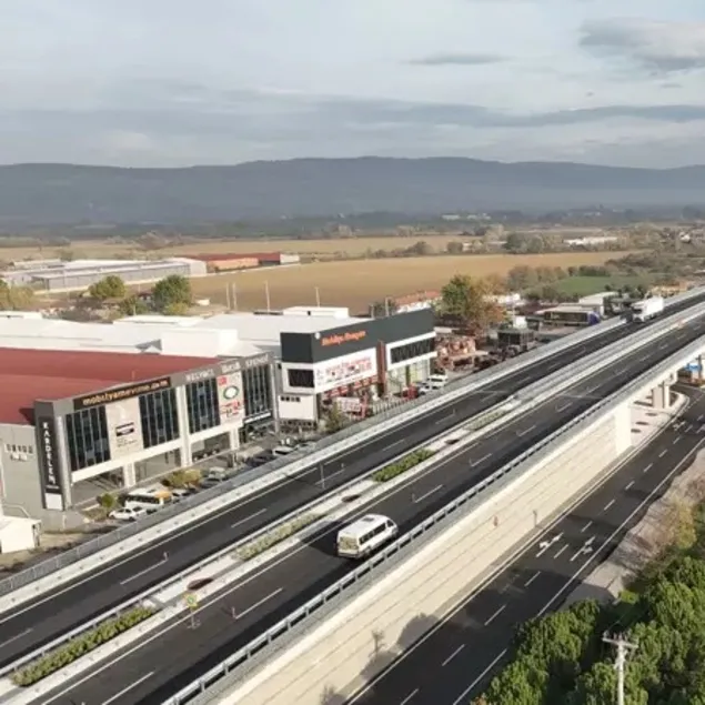 Bursa’da trafiği kilitleyen düğüm çözülüyor