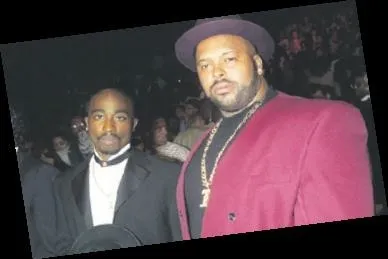 Dünyaca ünlü Tupac’ın yapımcısı Suge Knight’ın oğlu Jr. Suge, kurban olarak Ahu Tuğba’nın kızı Anjelik Calvin’i seçti! Anjelik, çetenin ipliğini pazara çıkardı-4