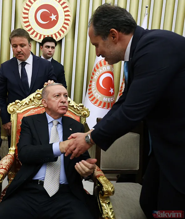 TBMM'de renkli anlar! Önce açılış sonra resepsiyon... Başkan Erdoğan'dan "biriz beraberiz" mesajı: Tek tek tokalaştı - 20