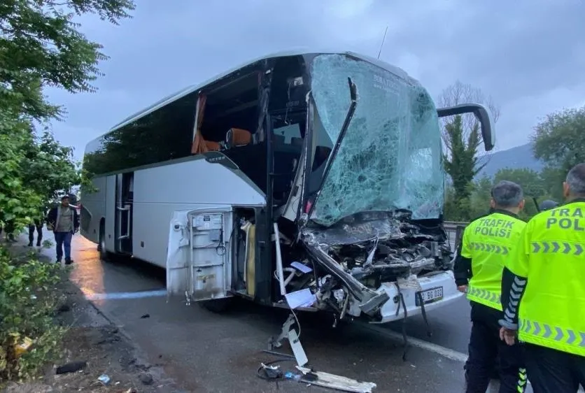 TEM’de kaza! 28 Yaralı