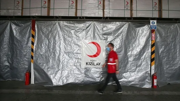 Son dakika: Türkiye'den Kovid-19'la mücadele kapsamında gönderilen tıbbi yardım Sudan'a ulaştı-1