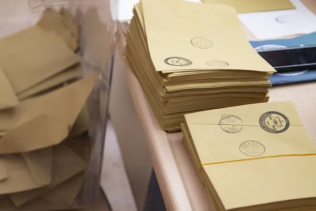 ak-parti-ankara-buyuksehir-belediyesi-baskan-adayi-kim-oldu-31-mart-2024-ankara-ak-parti-mhp-chp-iyi-parti-yer-1703277399300.jpg Turgut Altınok kimdir, kaç yaşında, nereli? 31 Mart 2024 Ankara AK Parti MHP CHP İYİ Parti yerel seçim belediye başkan adayları kim oldu?-6