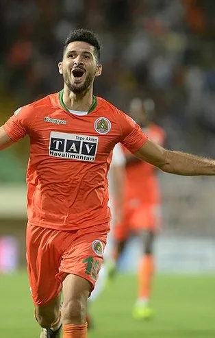 Son dakika: Emre Akbaba Galatasaray'da